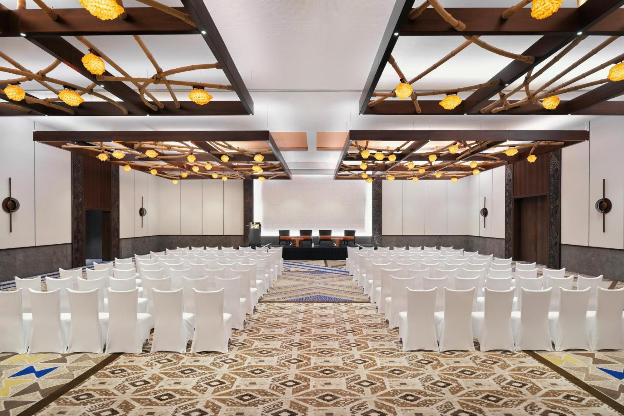 Resort Lapita, Parks And Resorts, Autograph Collection 5*