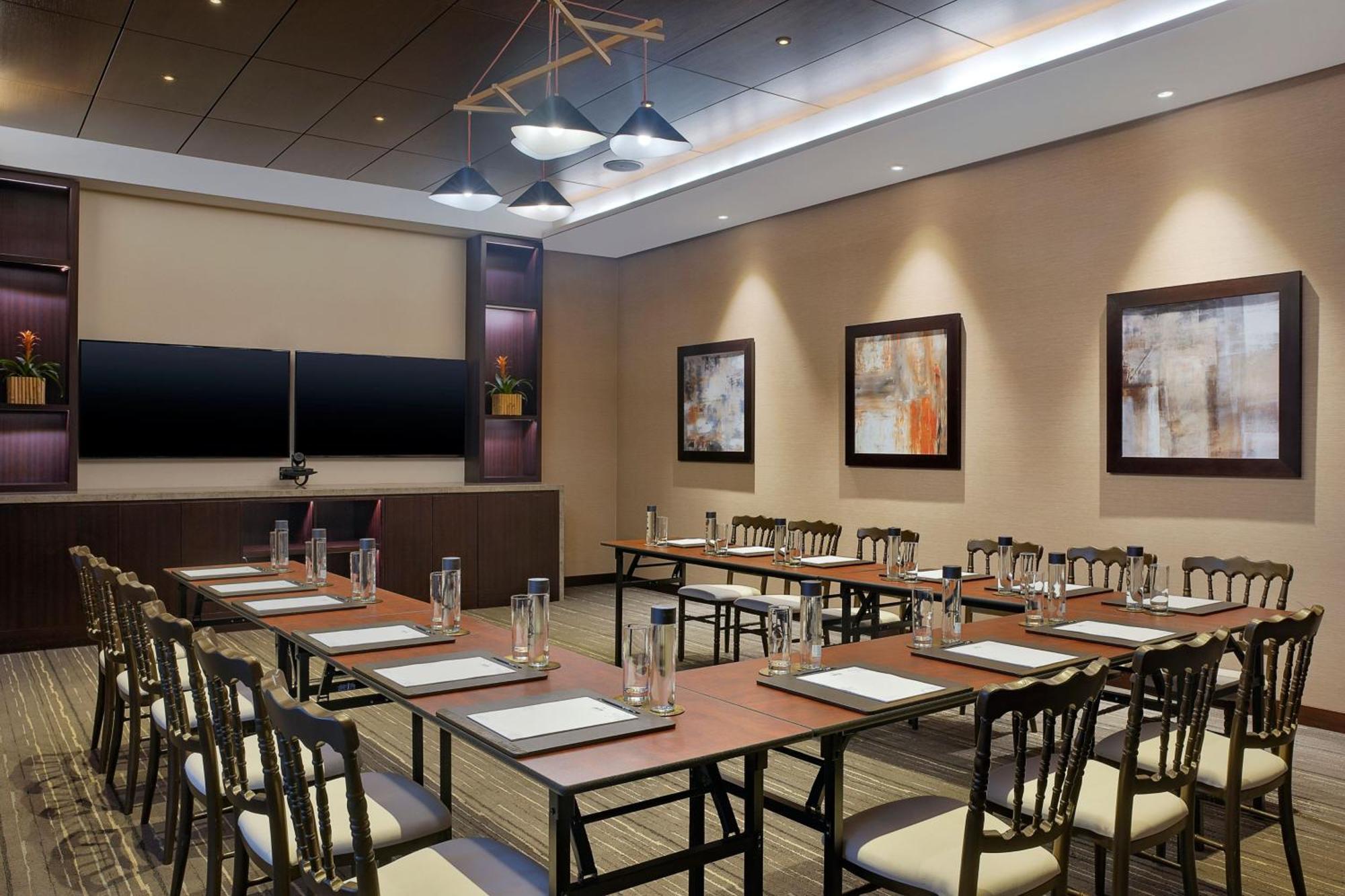 Lapita, Parks And Resorts, Autograph Collection Resort 5*